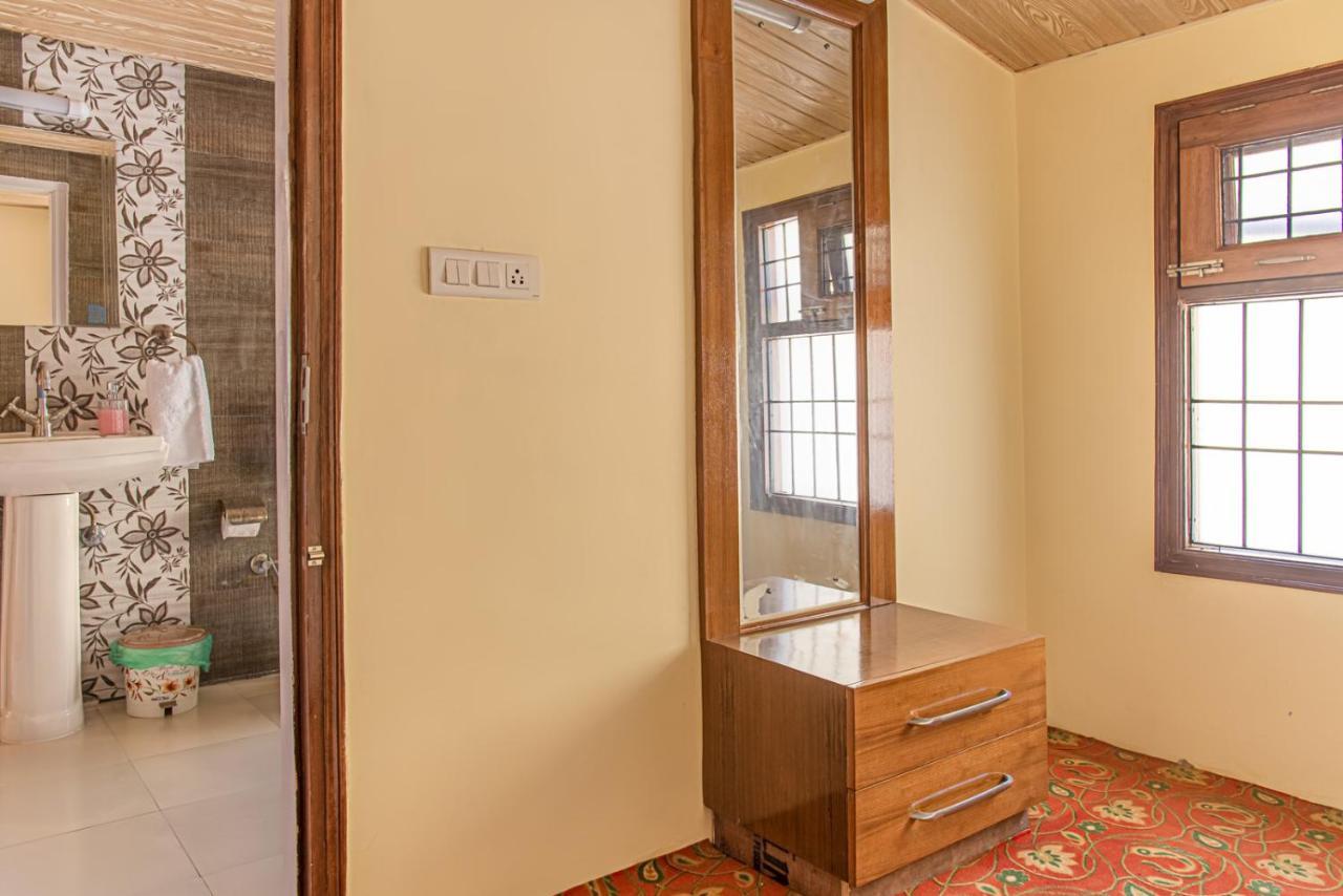 The Green Heights Cottage Kasauli Buitenkant foto