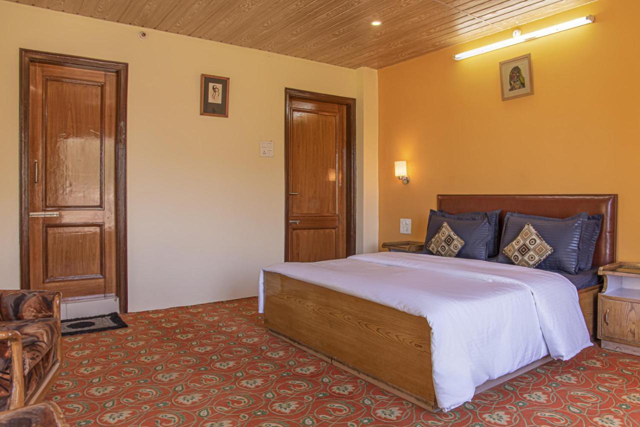 The Green Heights Cottage Kasauli Buitenkant foto